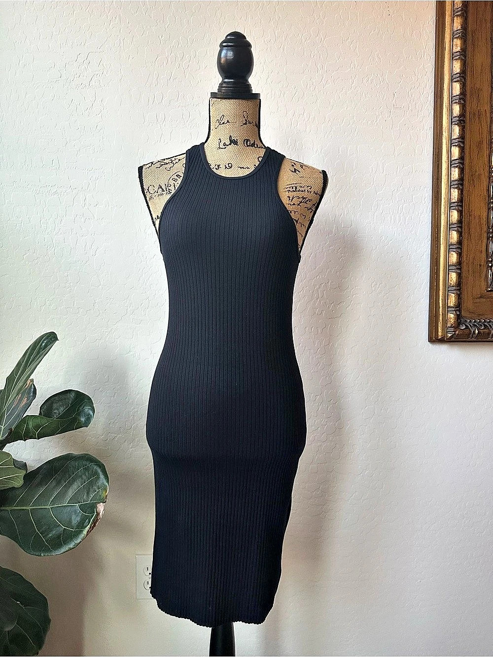 The Range ribbed midi dress in Black, size Large.